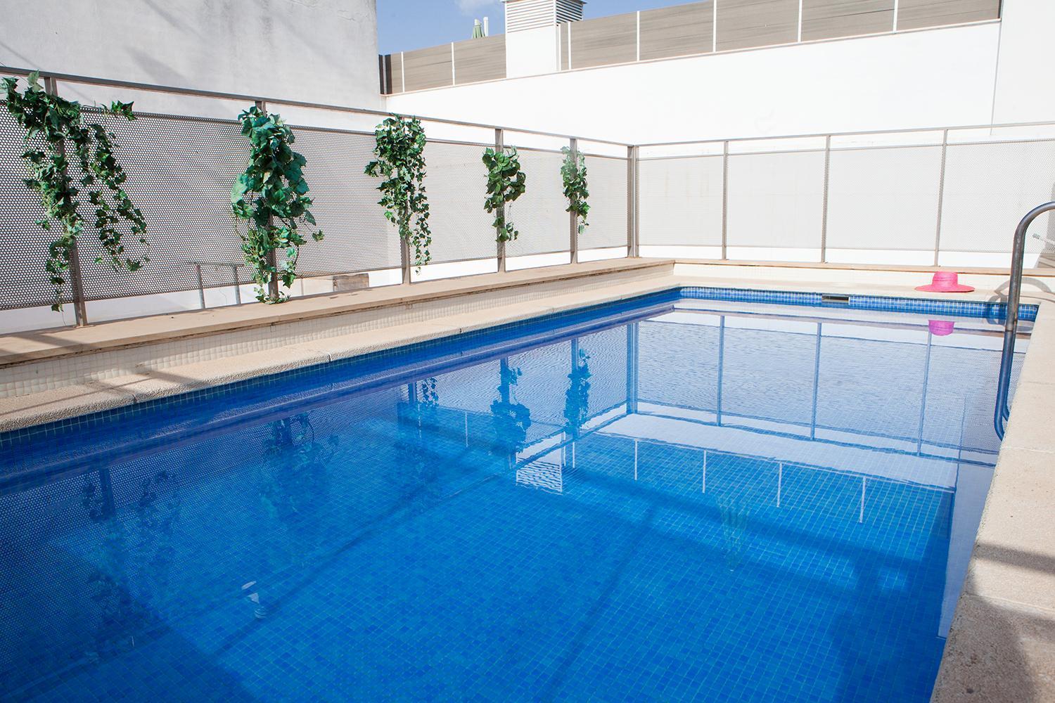 Charming Apartment With Pool And Garage Sevilla Bagian luar foto